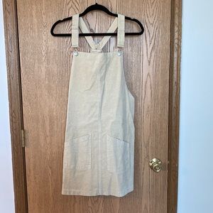 Altar’s state overall dress